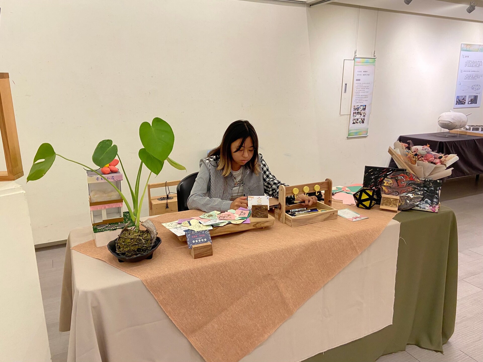 112學年度畢業成果展〈填空〉圖片