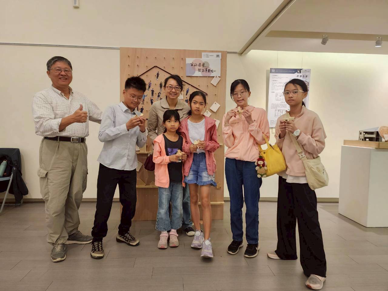 114學年度東專室設科畢業班【依然】設計成果展圖片